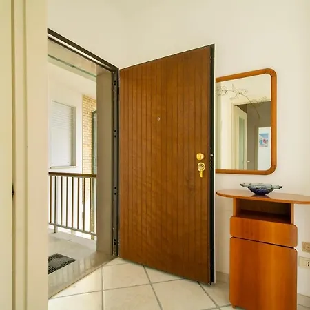 アパート Large Balcony Overlooking The Sea Wi-fi Parking